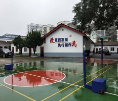 柳州铁路项目部羽排球柱安装